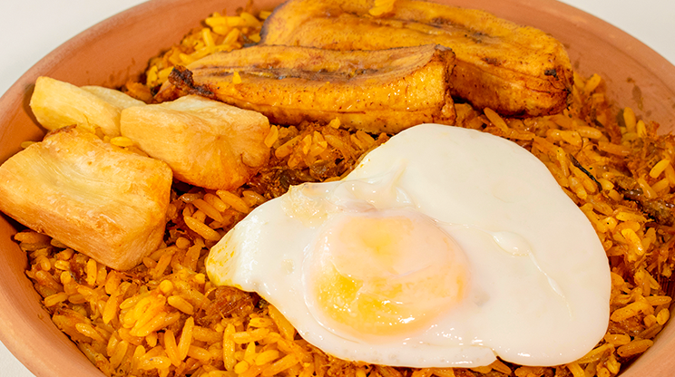 Majadito: prato feito de arroz cozido com carne e especiarias